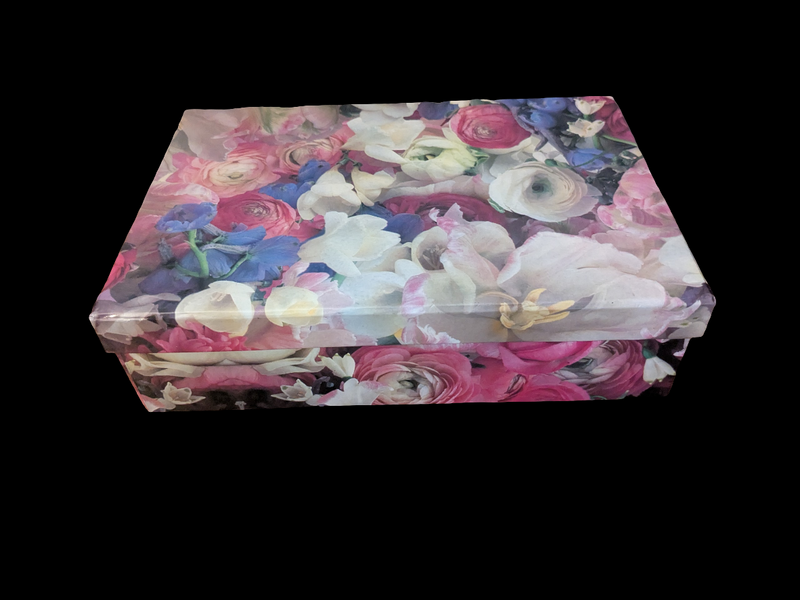 Floral lidded gift boxes