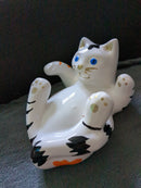 ceramic cat ornamant gift wall, free standing