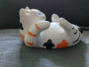 ceramic cat ornamant gift wall, free standing